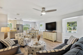 New Smyrna Beach Home Less Than 1 Mi to BeachandFlagler Ave